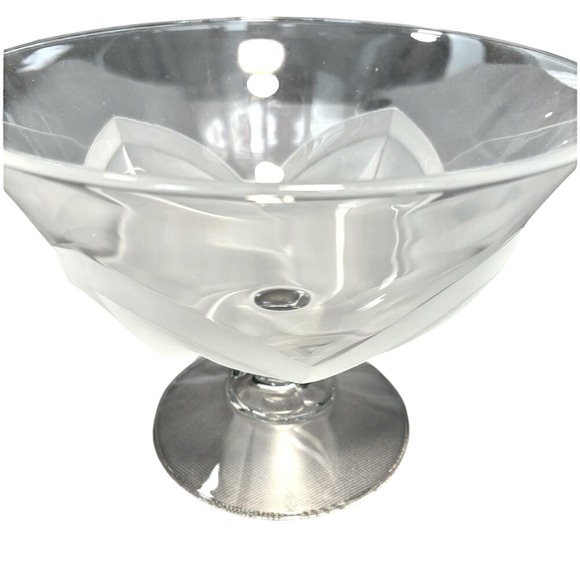 Other - Clear Glass Bowl Immaculate Condition Pre-Owned Perfect for all Occasions.